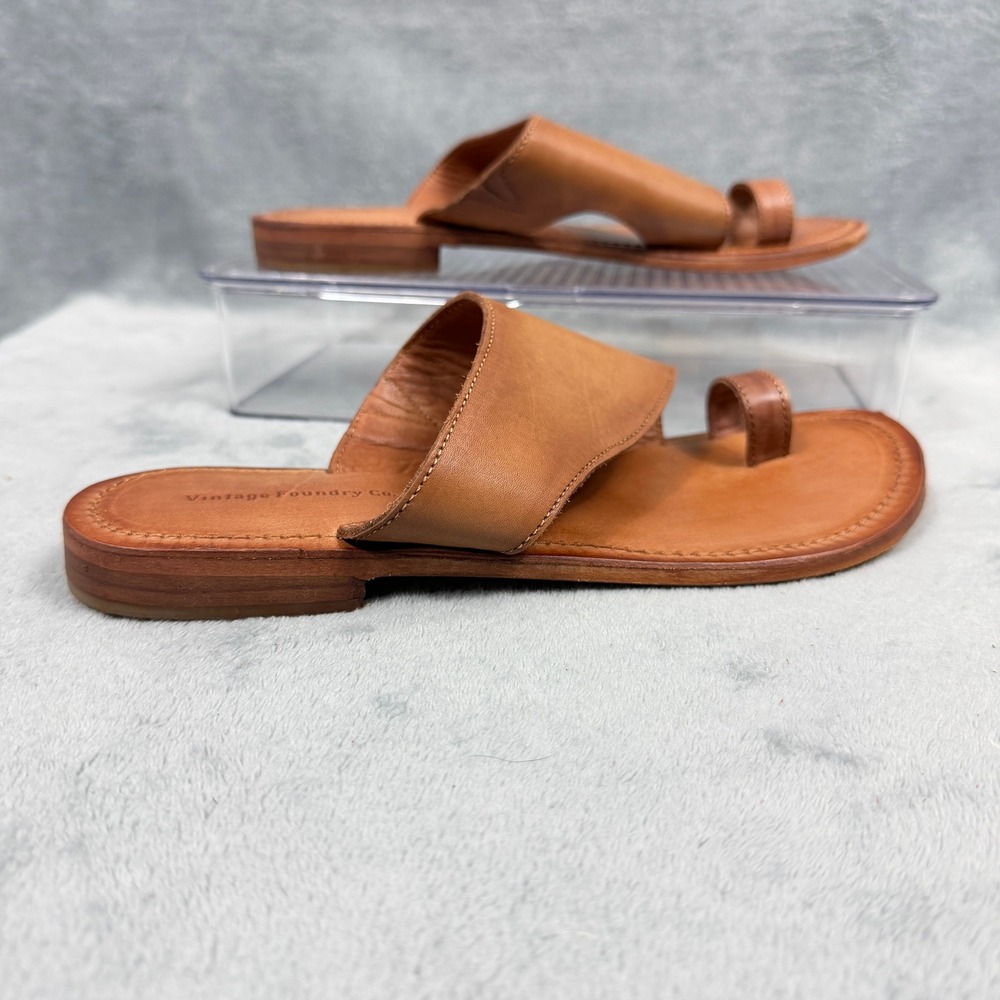 Vintage Foundry Co Womens 7.5 Brown Leather Iris Flat Toe Loop Slide Sandals